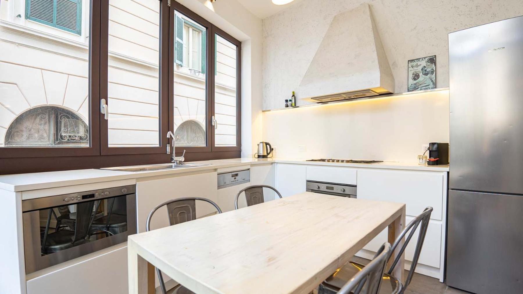 Cozy Nest With Terrace In Trastevere Рим Экстерьер фото